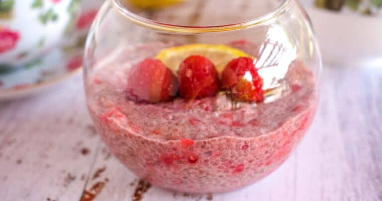 lemon raspberry chia pudding