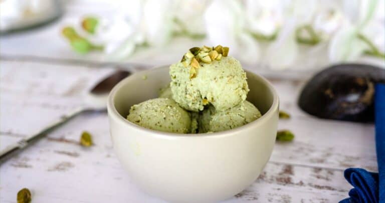 pistachio ice cream