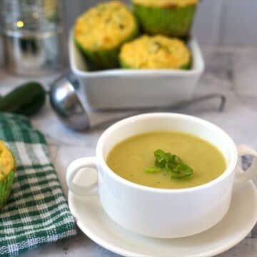 chayote soup with roll