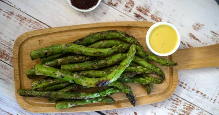 sumac grilled asparagus