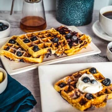blueberry keto waffles