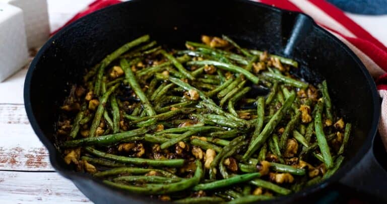 beans with walnuts