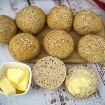 nut free bread rolls